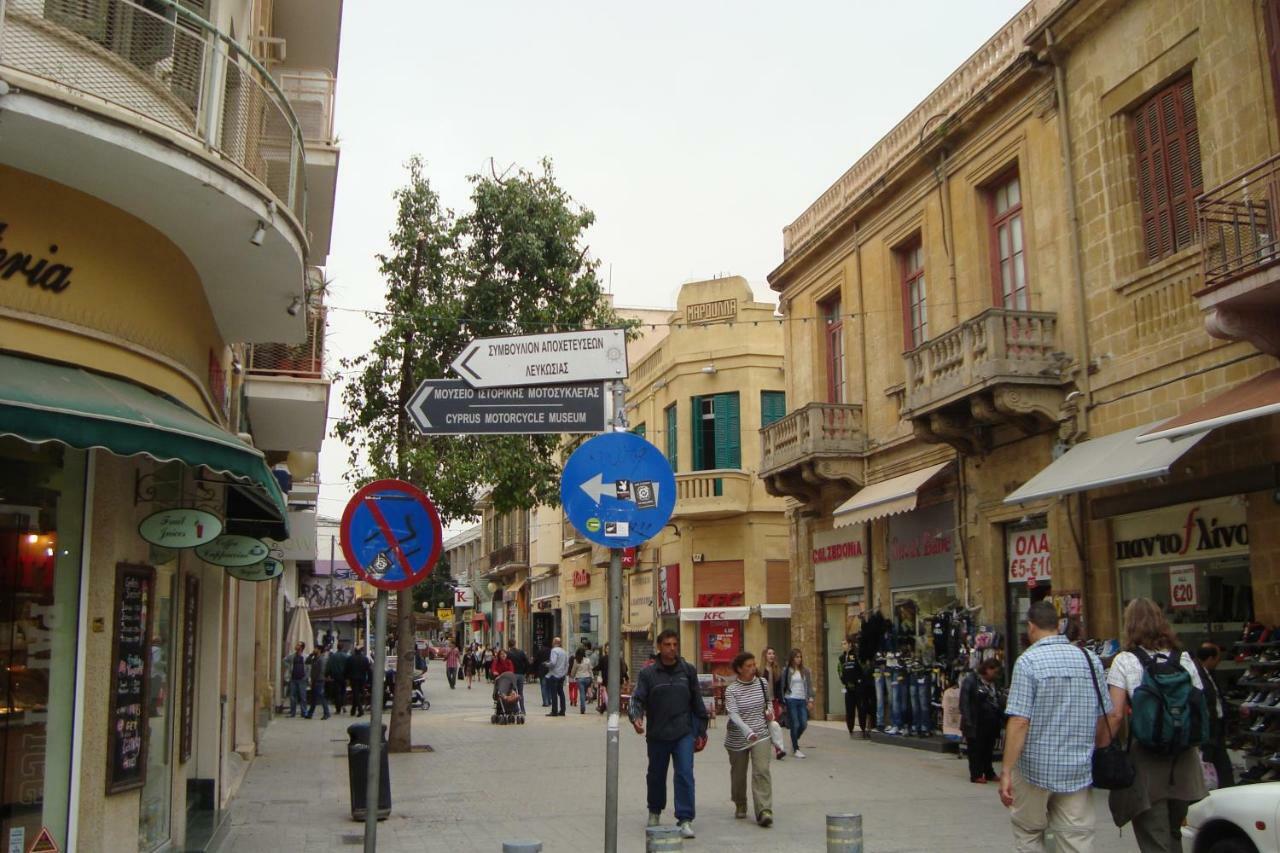 Central Square Apartment Nicosia Exteriör bild