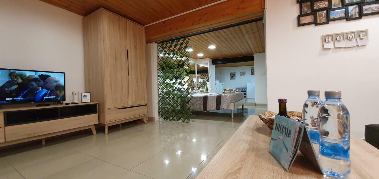 Central Square Apartment Nicosia Exteriör bild