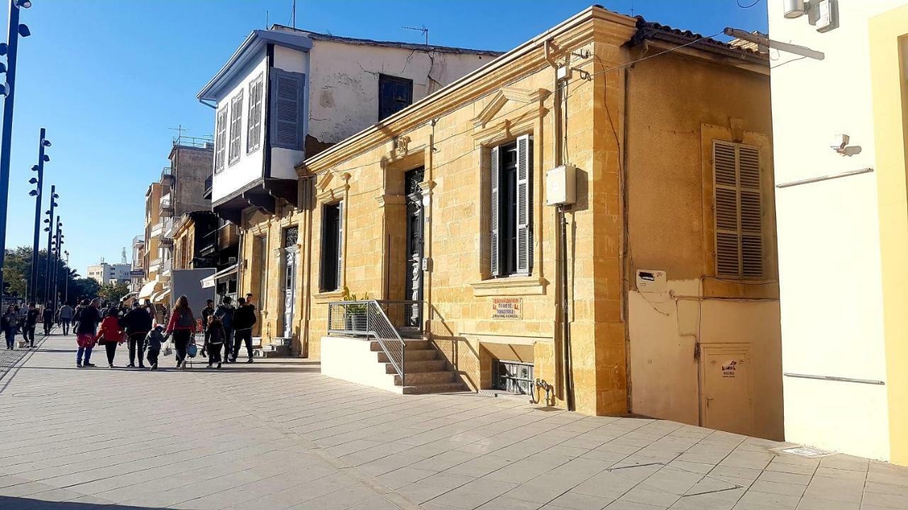 Central Square Apartment Nicosia Exteriör bild